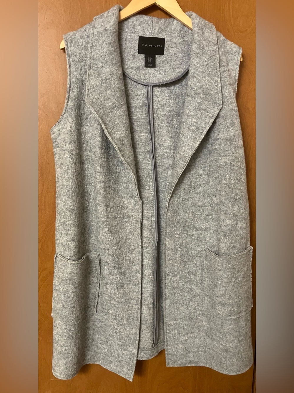Tahari Women's Heather Gray Wool Blend Collared Vest With Pockets Size Medium